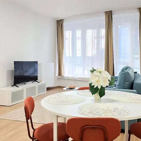 Vibe At Vaci Street Apartment Budapest